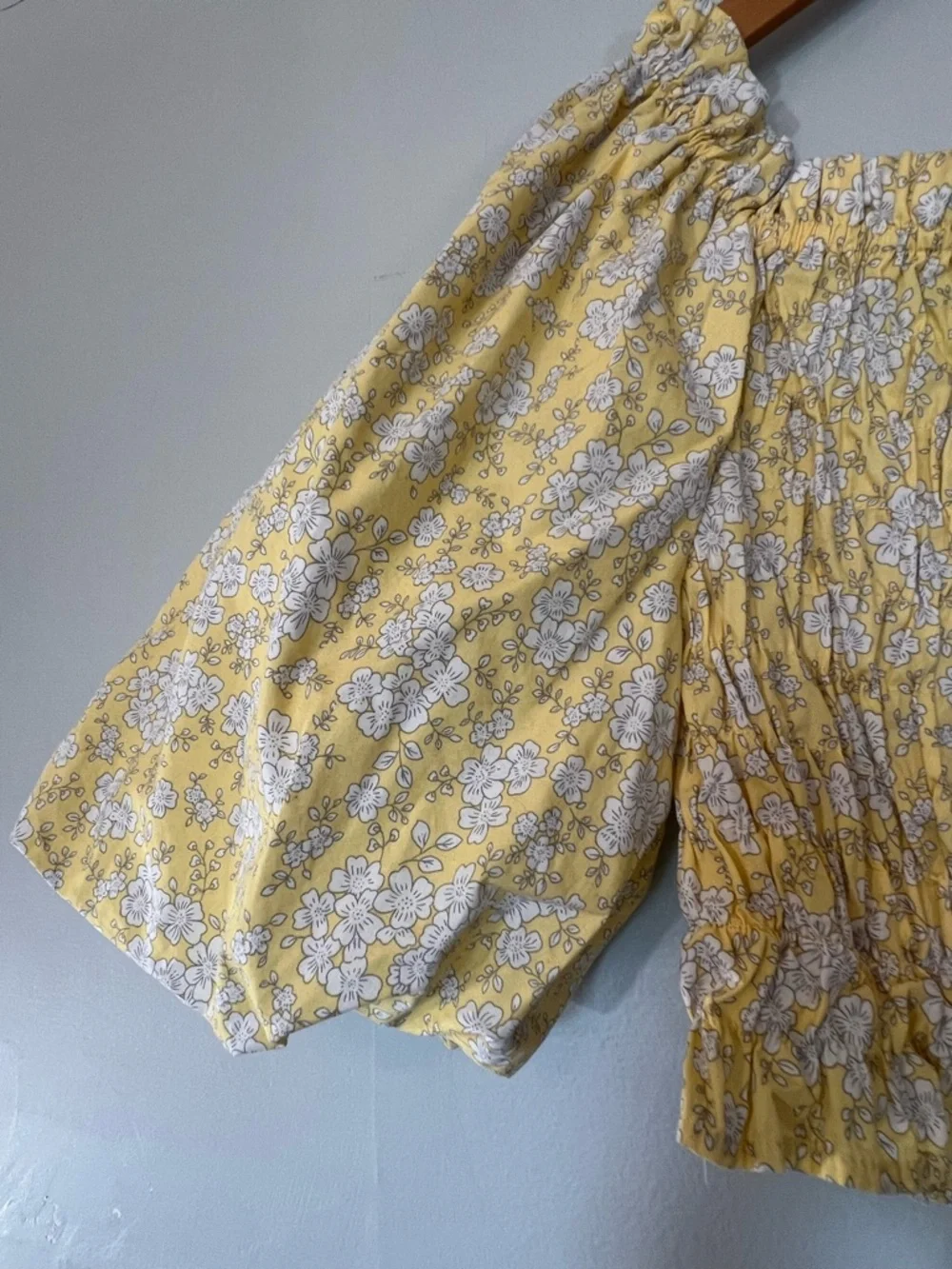 Puff Sleeve Floral Smocked Off-Shoulder Crop Top Size L Cotton Poplin Yellow